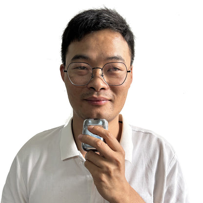 Wet and Dry Electric Shaver